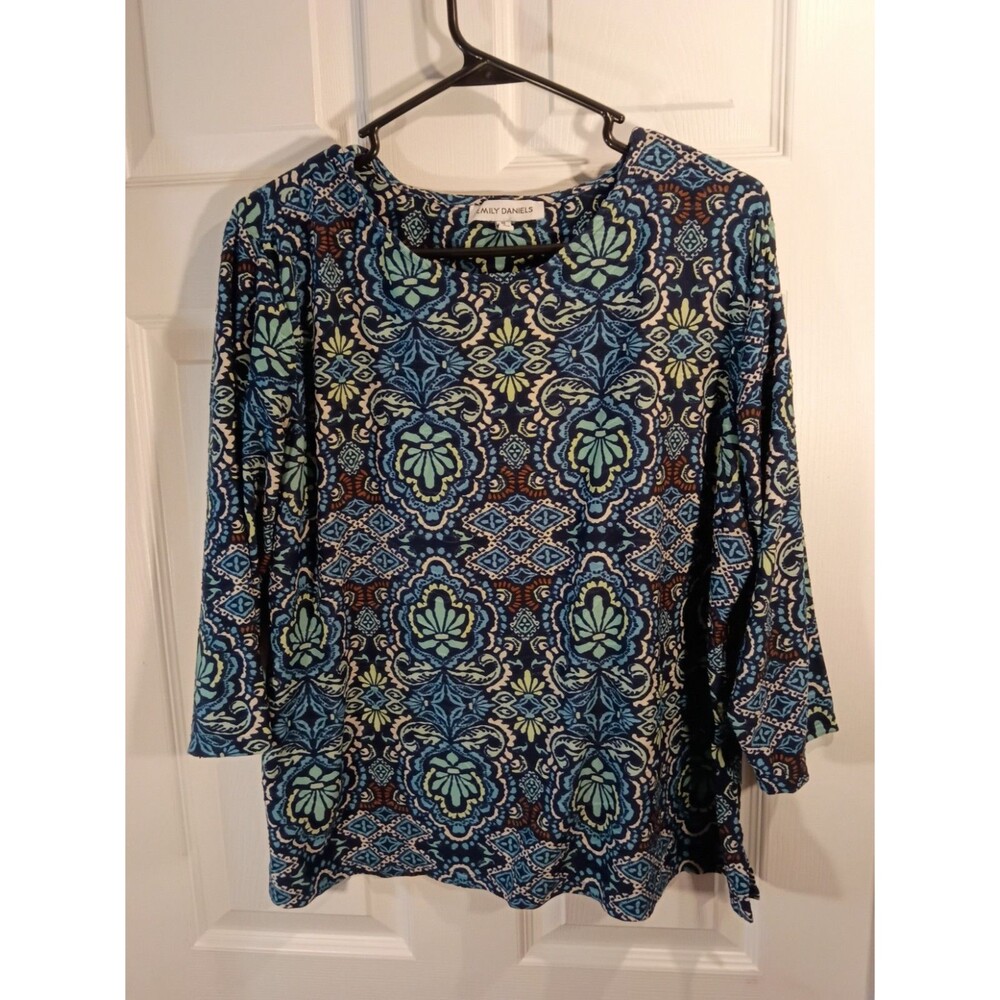 Emily Daniels Top Size XL Blue Multicolor Floral
